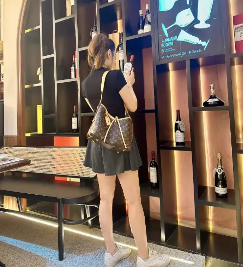 广州白云高仿包包(广州白云高品质包包推荐)