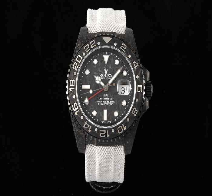 Diw全新升级V2版3285机 新作勞力士超限量GMT-MASTER II——堪称历来最轻的一款GMT-Master II