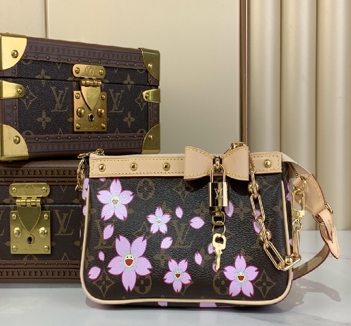 LV女包顶级原单复刻独家实拍📷【LVXTM POCHETTE 麻将包】M13666 老花/樱花（村上隆）