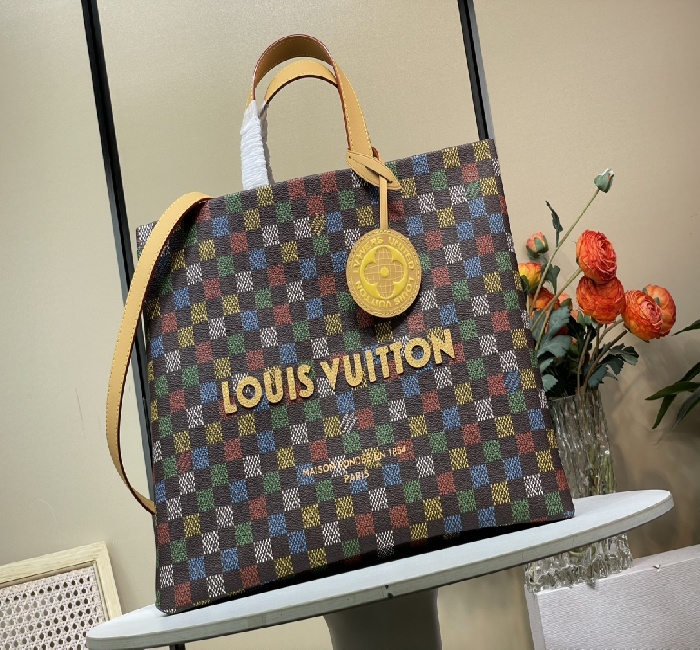 LV女包   LV男包顶级原单复刻独家实拍📷【SHOPPER TOTE 中号手袋 】 N00192 彩色/ 格子
