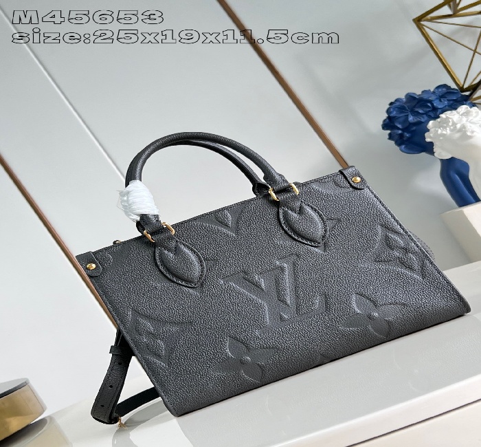  <strong>lv</strong>女包   <strong>lv</strong>男包 顶级原单复刻独家实拍📷M45653枪色 M45661本款