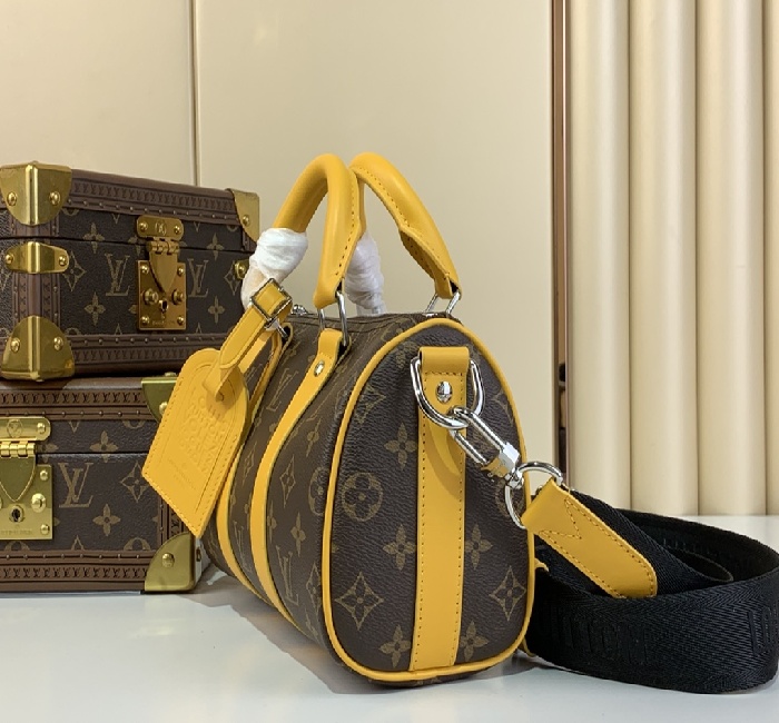  <strong>lv</strong>女包   <strong>lv</strong>男包顶级原单复刻独家实拍📷【Keepall Bandoulière 25 手袋】m12733 老花/黄色 m12609 老花/蓝色 
