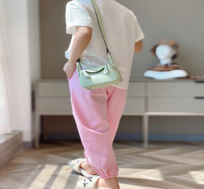 <strong>爱马仕</strong>女包
