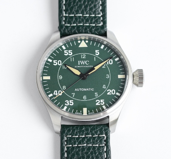 IWC 万国 空中霸主 大飞（大飞行员）系列IL1 尺寸 43mm 狂野阳刚的设计