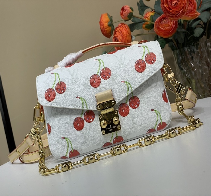 顶级原单复刻独家实拍📷【Pochette Métis East West 邮差手袋】M14231 白花/樱桃