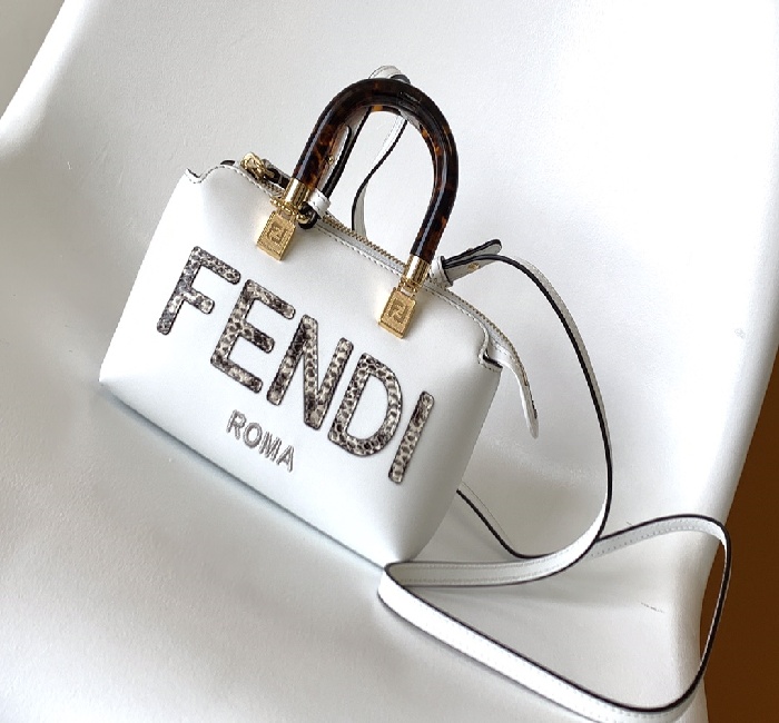 芬迪女包🎶 Fend •Mini ByThe Way迷你包