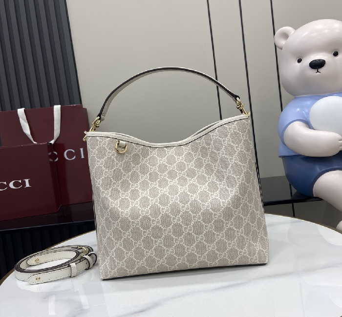 米色和白色全新GG字母图案涂层织物米白色皮革滚边，饰对比色缝线