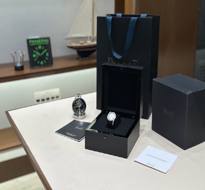 娟带/牛皮P880. 鳄鱼皮+200 伯爵69Limelight -Gala腕表超级版